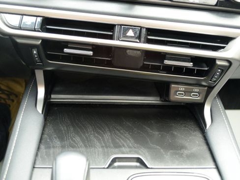 Used 2024 Lexus RX 350 AWD image 30