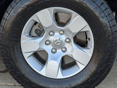 Used 2023 RAM 1500 Big Horn AWD/4WD image 11