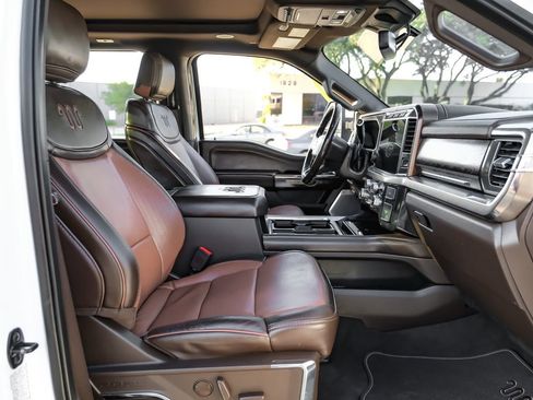 Used 2023 Ford F250 King Ranch w/ Chrome Package image 36