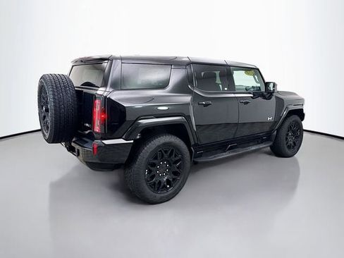 Used 2024 GMC Hummer EV 2X image 10