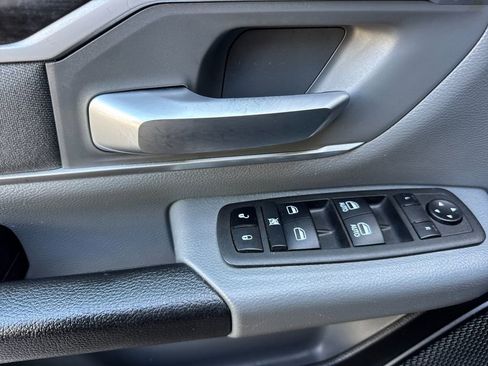 Used 2022 RAM 1500 Big Horn RWD image 10