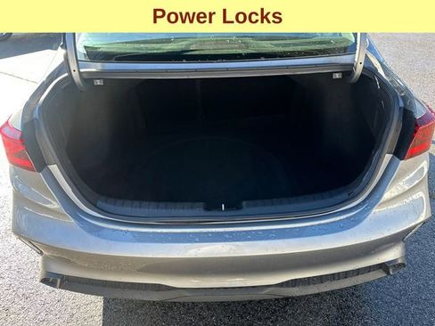 Used 2024 Kia Forte LXS image 12