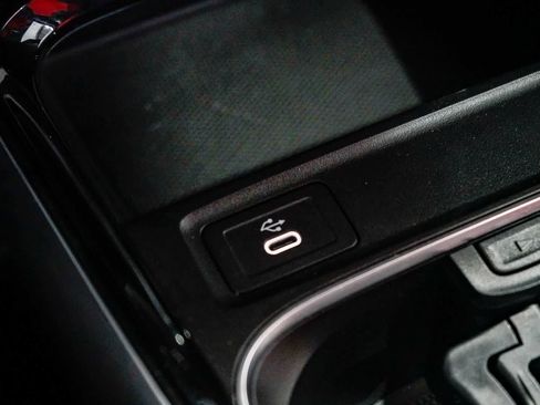 Used 2026 Mercedes-Benz GLA 250 image 21