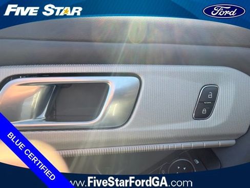 Used 2025 Ford Explorer Active w/ Active Comfort Package RWD image 15