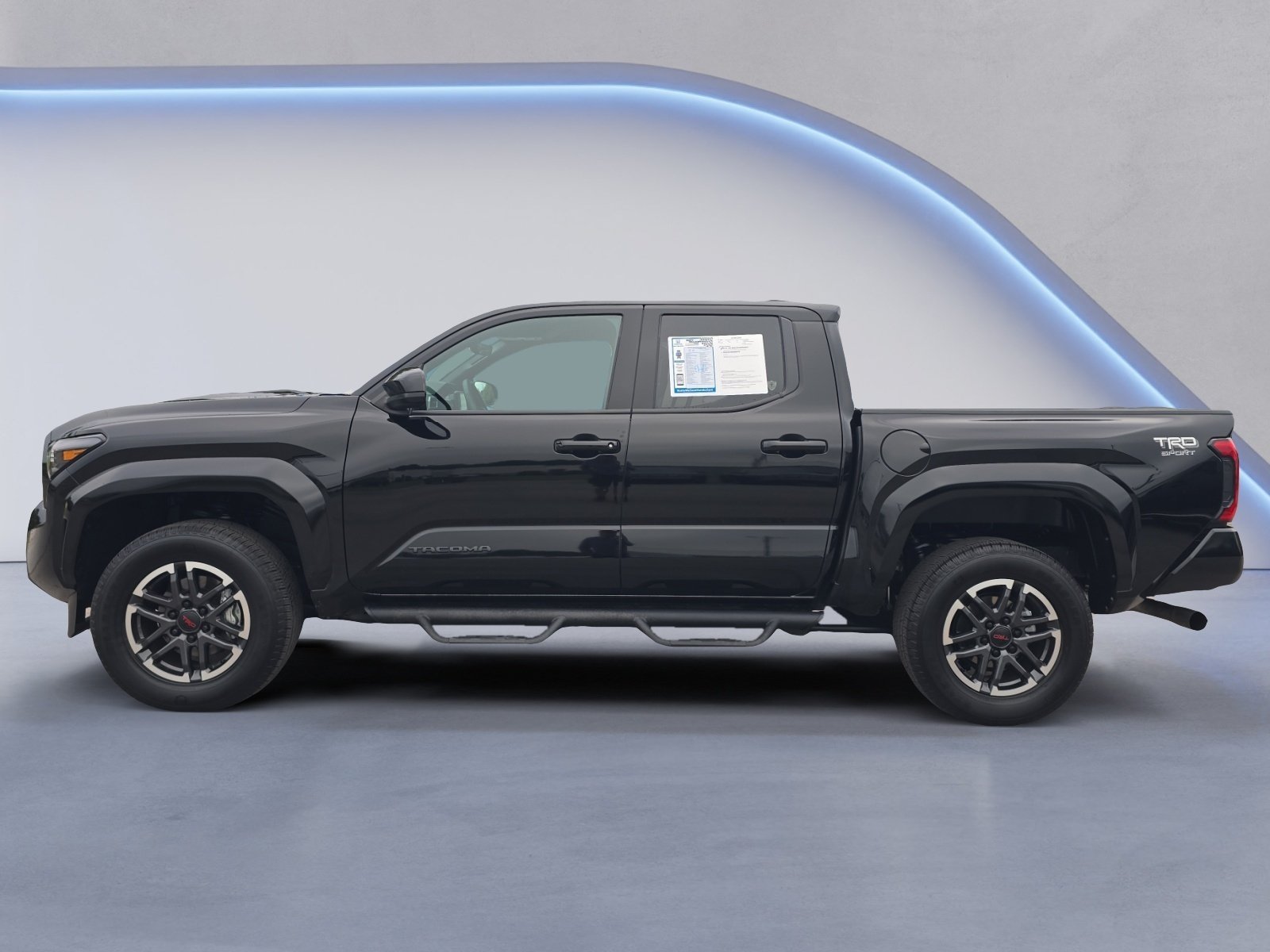 Used 2026 Toyota Tacoma TRD Sport AWD/4WD image 2