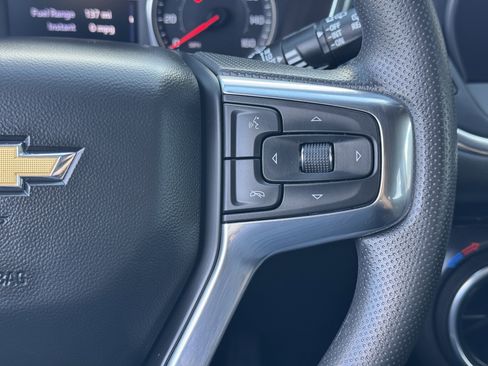 Used 2023 Chevrolet Blazer LT image 33