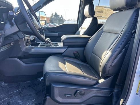 New 2025 Ford F150 Lariat w/ Equipment Group 501A Mid image 16