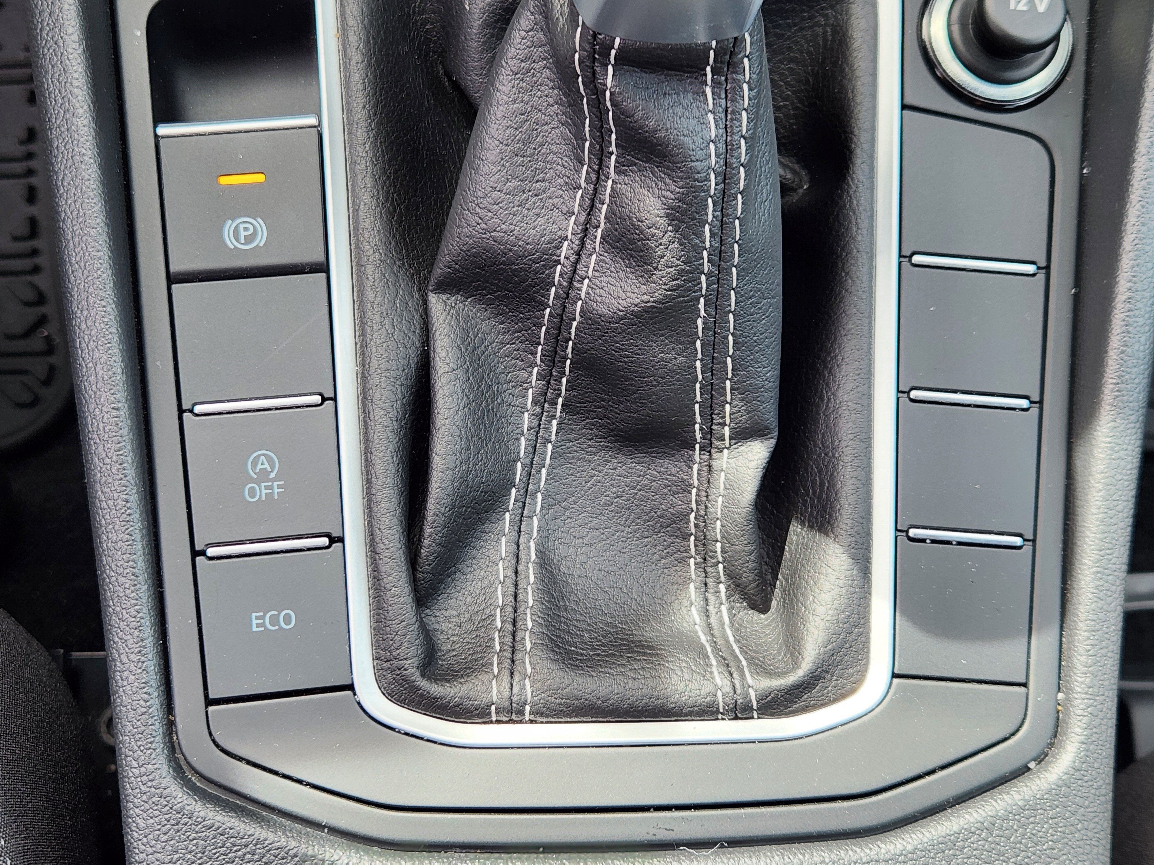 Certified 2026 Volkswagen Jetta Sport FWD image 21