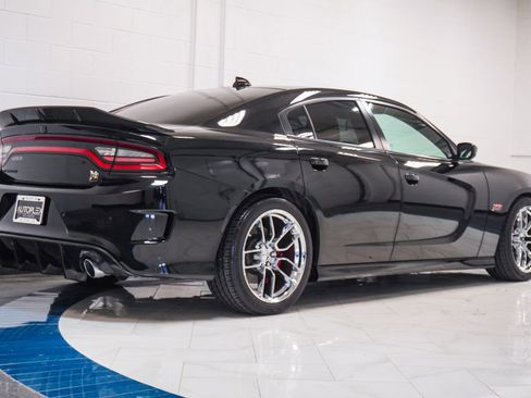 Used 2022 Dodge Charger Scat Pack w/ Plus Group RWD image 29
