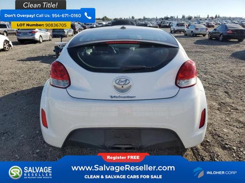 Used 2017 Hyundai Veloster image 8