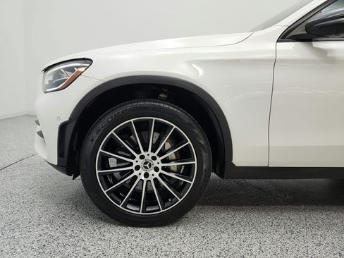 Used 2022 Mercedes-Benz GLC 300 image 9