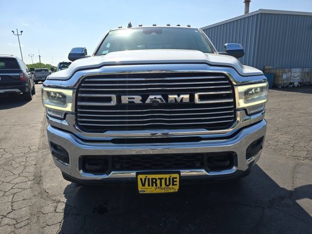 Used 2019 RAM 3500 Laramie AWD/4WD image 2