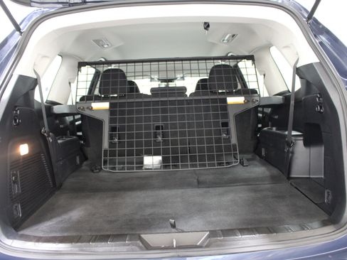 Used 2024 Subaru Ascent Premium AWD/4WD image 19