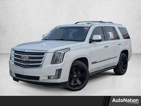 Used 2020 Cadillac Escalade Platinum image 1