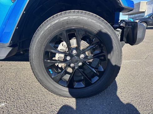 Used 2022 Jeep Wrangler Unlimited Sahara w/ Cold Weather Group image 33