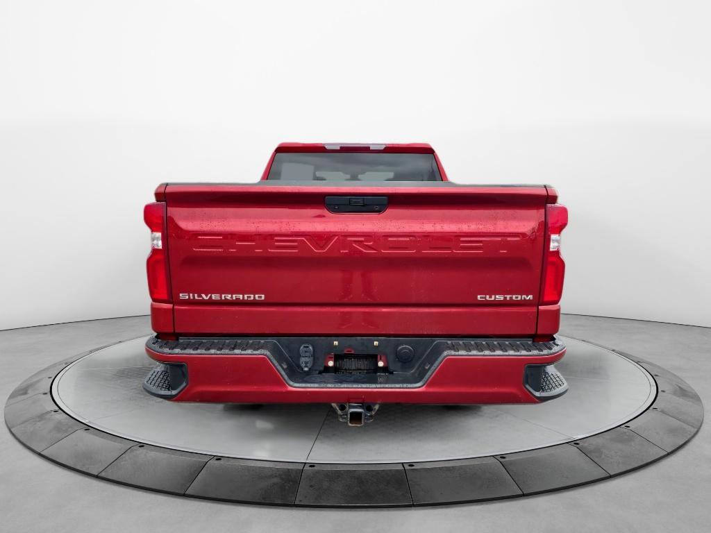 Used 2022 Chevrolet Silverado 1500 Custom w/ Safety Confidence Package AWD/4WD image 6