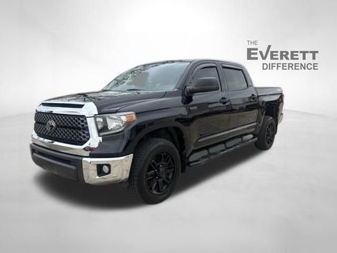 Used 2021 Toyota Tundra SR5 w/ SR5 Upgrade Package image 3