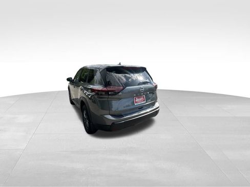 New 2026 Nissan Rogue SV FWD image 2