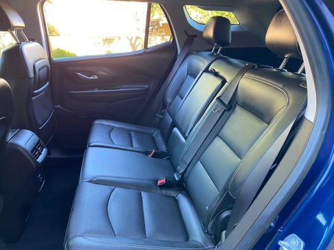 Used 2022 GMC Terrain SLT w/ Tech Package AWD/4WD image 39