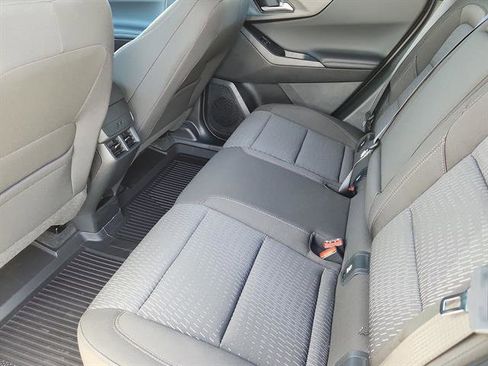 Used 2026 Chevrolet Equinox LT w/ Safety and Technology Package image 9