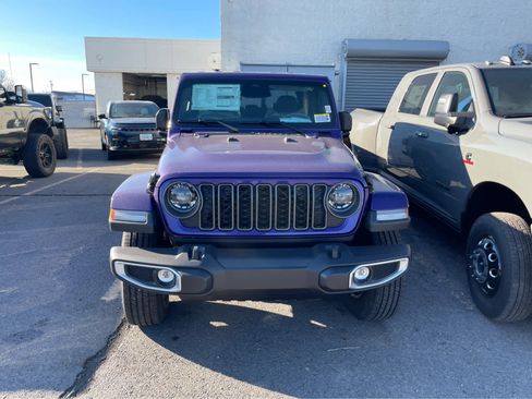 New 2026 Jeep Gladiator Sport image 2