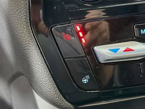 Used 2022 Ford Explorer ST-Line image 21