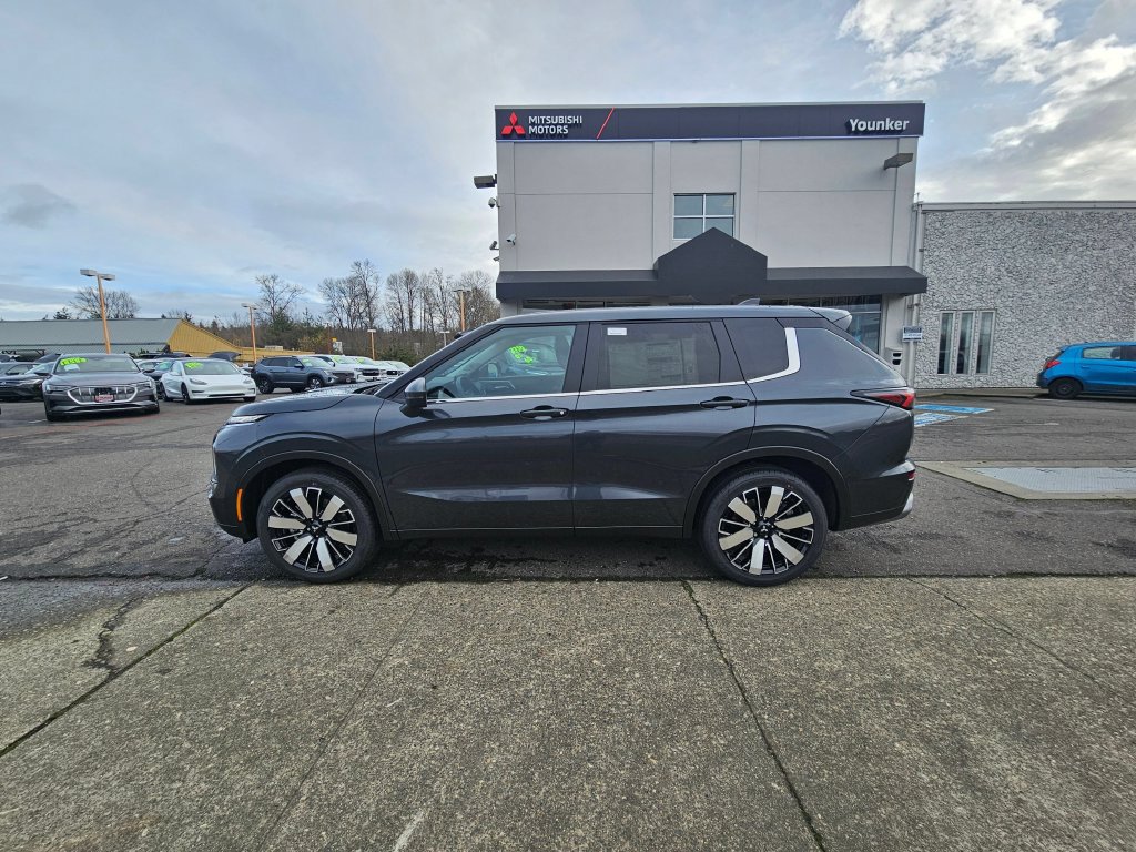 New 2026 Mitsubishi Outlander SE AWD/4WD image 8