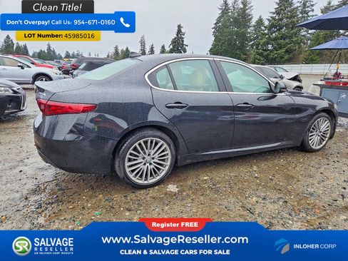 Used 2017 Alfa Romeo Giulia Ti w/ TI Lusso Light Wood Package AWD/4WD image 4