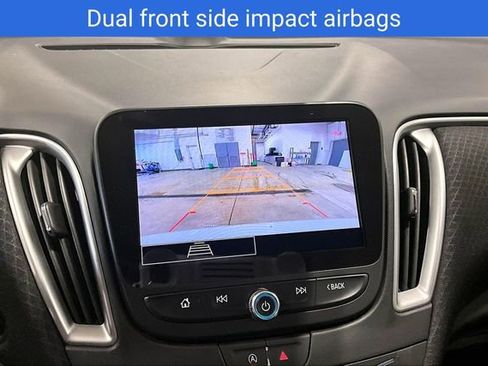 Used 2025 Chevrolet Malibu LT image 17