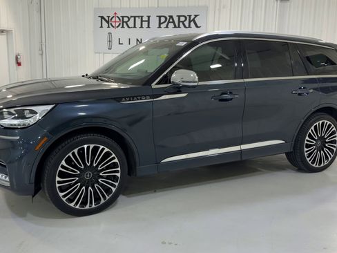 Used 2022 Lincoln Aviator Black Label w/ Dynamic Handling Package image 6