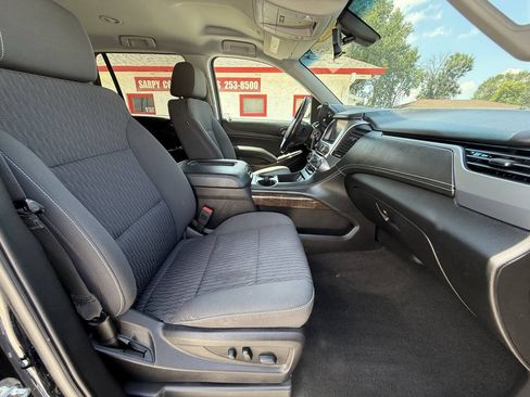 Used 2018 Chevrolet Tahoe LS AWD/4WD image 19
