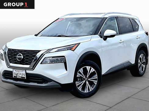 Used 2021 Nissan Rogue SV w/ Premium Package FWD image 1