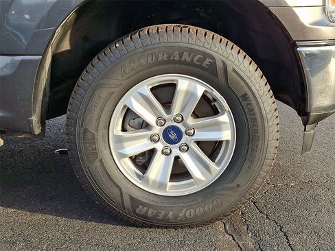 Certified 2019 Ford F150 XL w/ Equipment Group 101A Mid image 9