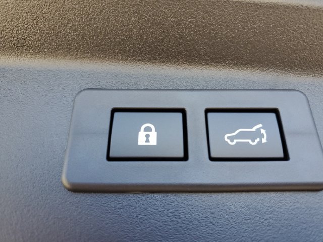 New 2026 Subaru Outback Touring AWD/4WD image 15