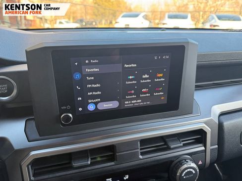 Used 2025 Toyota 4Runner SR5 image 28