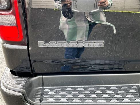 Used 2023 RAM 1500 Laramie image 14