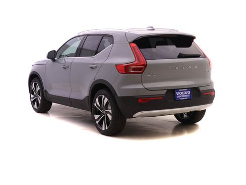 New 2025 Volvo XC40 B5 Ultra w/ Protection Package Premier image 5