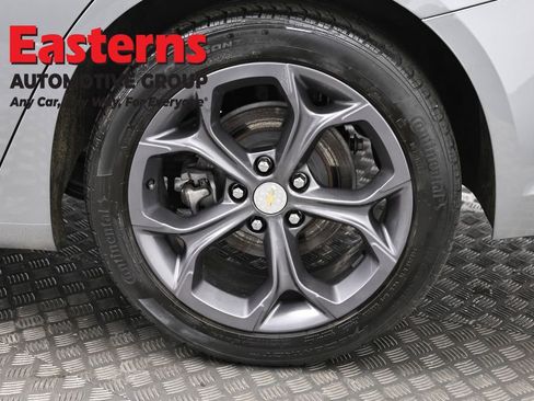 Used 2023 Chevrolet Malibu LT image 33