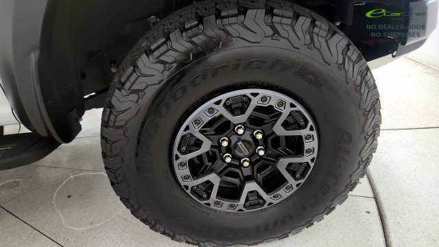Used 2025 Ford F150 Raptor w/ Equipment Group 803A Raptor R AWD/4WD image 85