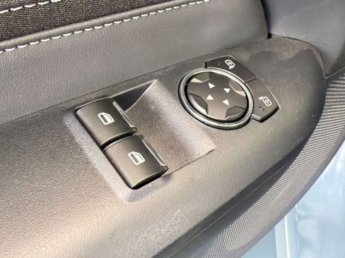 Used 2025 Ford Mustang Coupe RWD image 19
