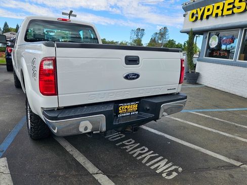 Used 2016 Ford F250 XL w/ Power Equipment Group AWD/4WD image 4