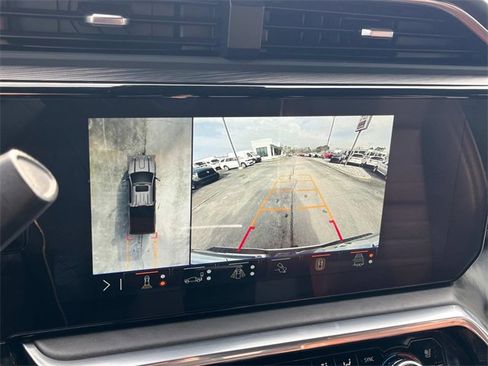 Used 2025 GMC Sierra 3500 Denali Ultimate image 23