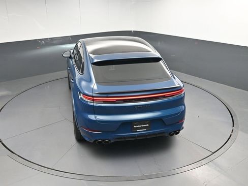 New 2025 Porsche Cayenne S AWD/4WD image 37