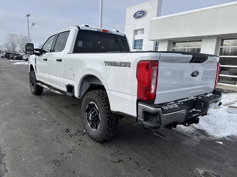 New 2026 Ford F250 XLT w/ Tremor Off-Road Package image 17