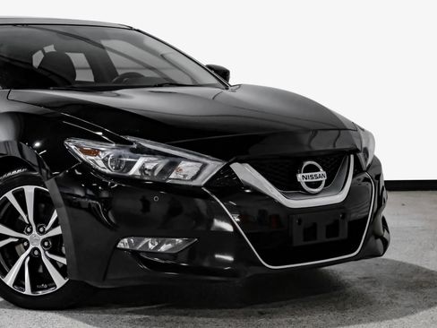 Used 2017 Nissan Maxima Platinum FWD image 11