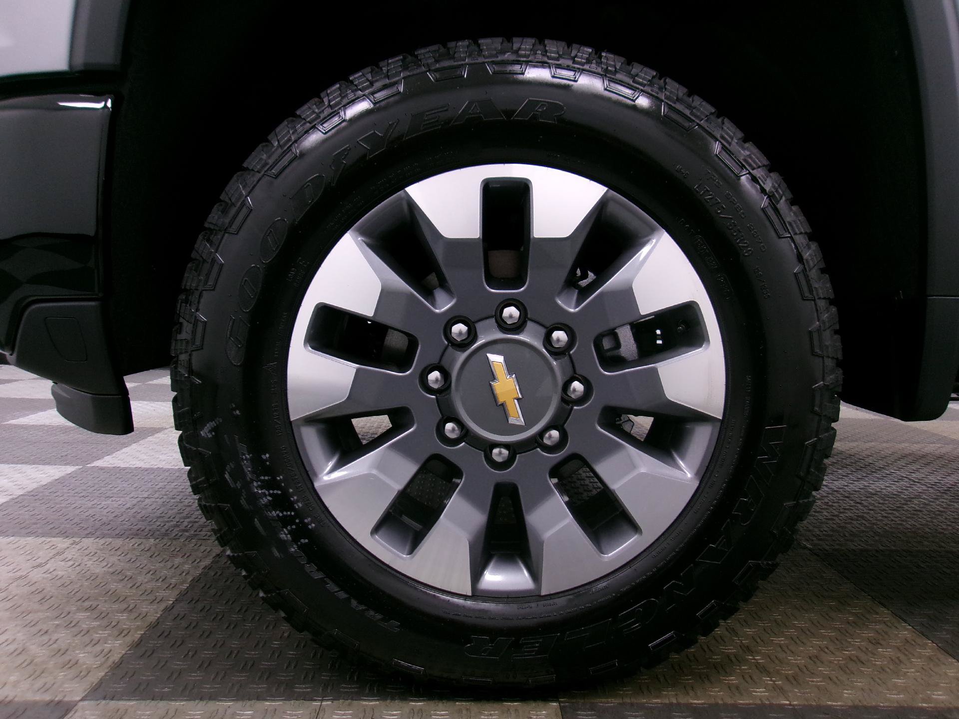 New 2026 Chevrolet Silverado 2500 Custom w/ Custom Convenience Package AWD/4WD image 16