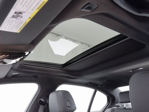 New 2026 BMW 540i xDrive w/ Premium Package image 14