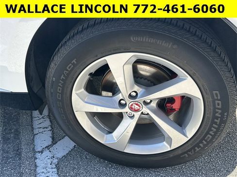 Used 2023 Jaguar F-PACE S image 10