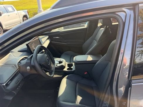 Used 2026 Subaru Trailseeker w/ Interior Protection Package AWD/4WD image 12