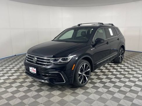 Used 2024 Volkswagen Tiguan SEL R-Line AWD/4WD image 1